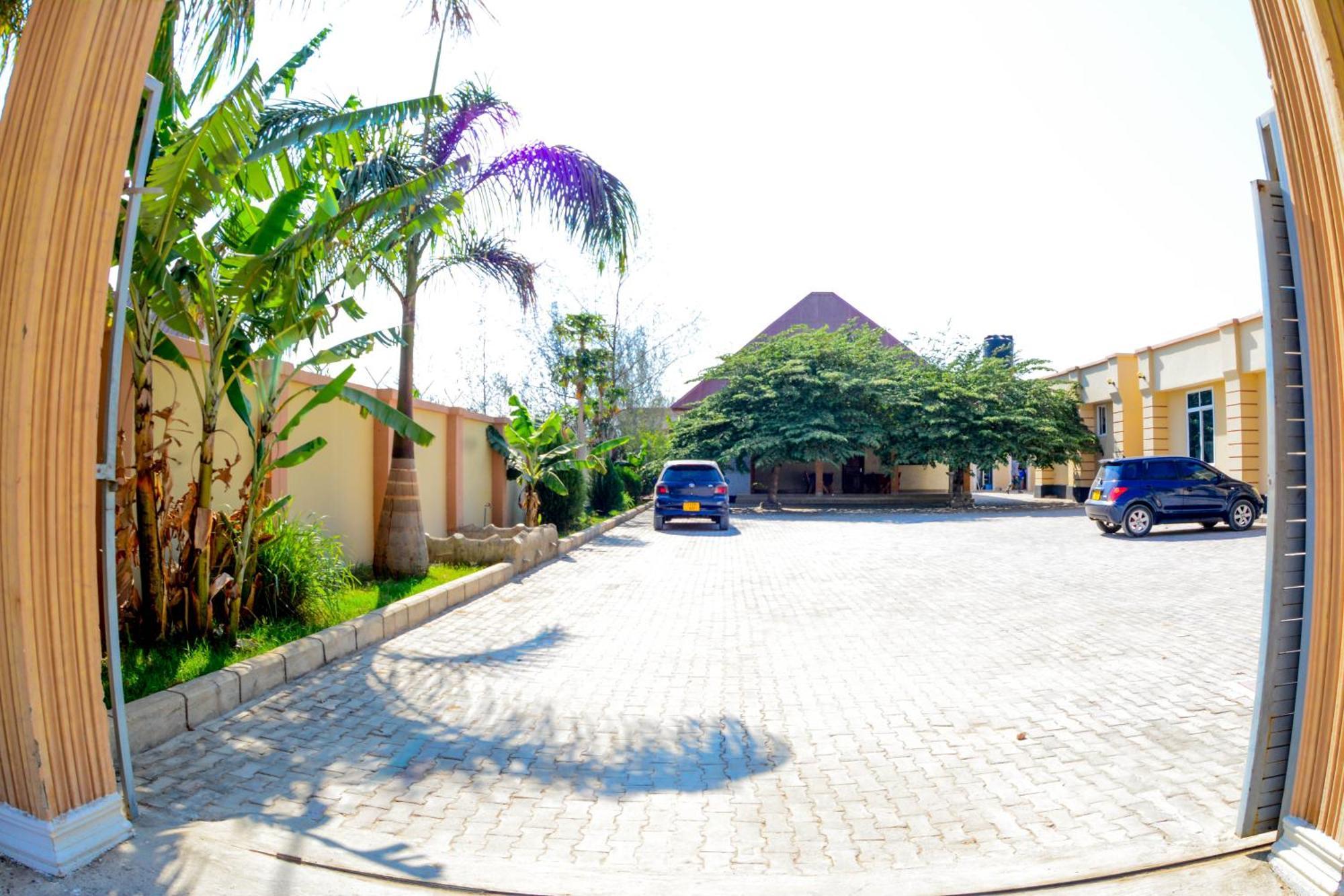 Bezinda Lodge Dodoma Eksteriør bilde